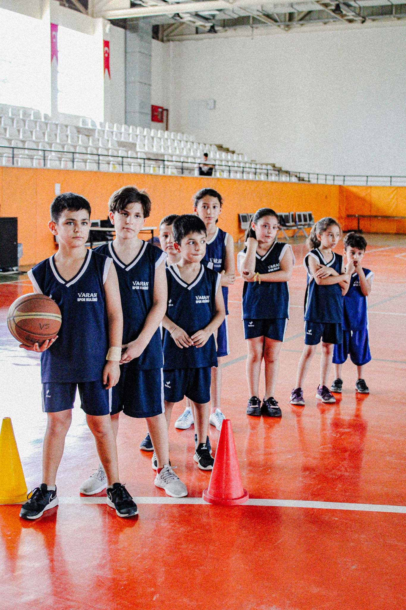 Gaziantep Basketbol Kursu - Gaziantep Basketbol Okulu - Varan Spor Basketbol Kulübü- Basketbol Yaz Kursu